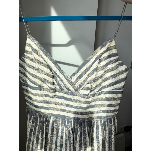 Carmen Marc Valvo lace and cotton dress - Picture 2 of 4